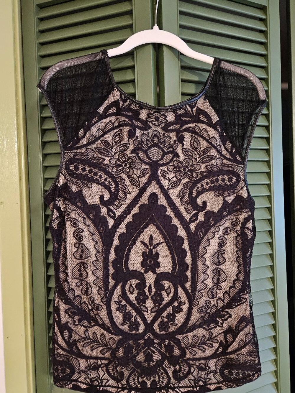 Chelsea Violet Top Size M